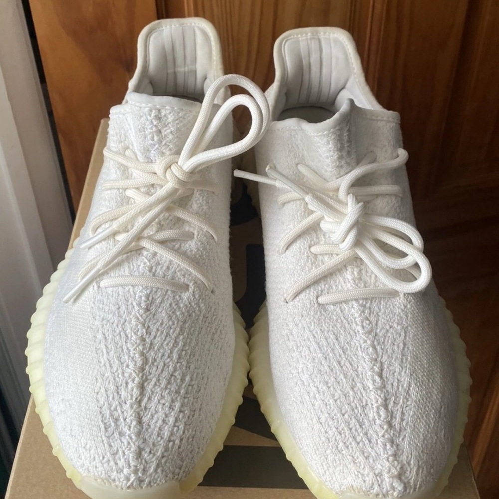 adidas Yeezy Boost 350 V2 Triple Cream White